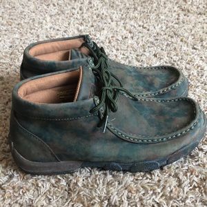Twisted X Women’s Chukka Driving Moc/ Boot Camo size 6.5